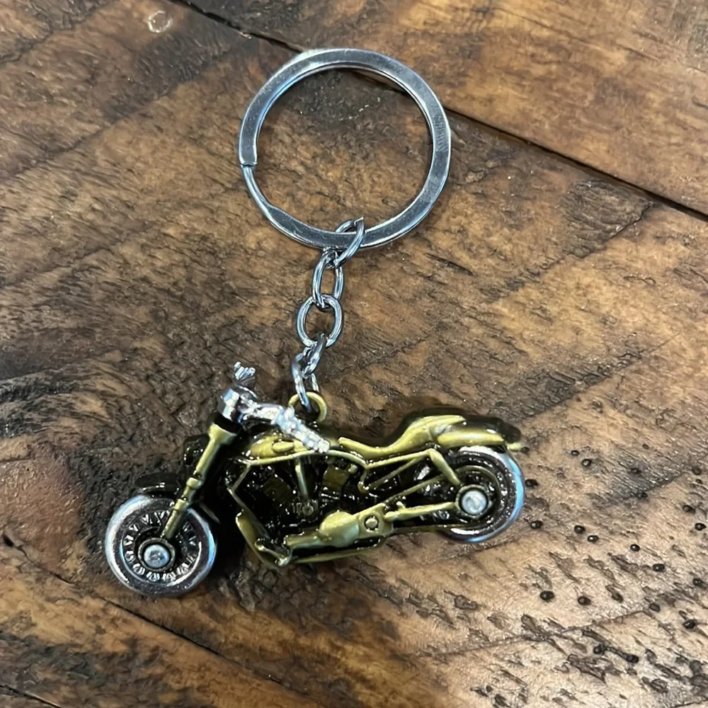 Metal key chain Harley Motorcycle key pendant retro